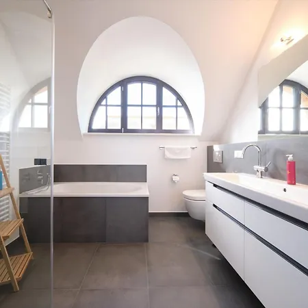 Σπίτι διακοπών Reetland Am - Luxusplus Reetdachvilla Mit 4 Schlafzimmern, Sauna Und Kamin G13
