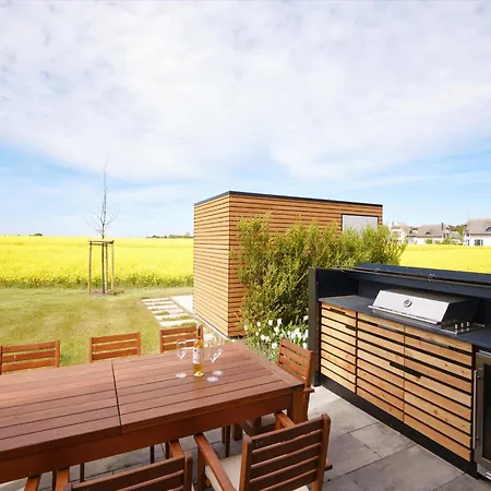 Reetland Am - Luxusplus Reetdachvilla Mit 4 Schlafzimmern, Sauna Und Kamin G13
