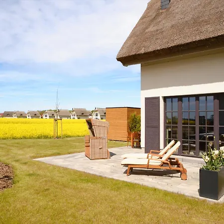 Reetland Am - Luxusplus Reetdachvilla Mit 4 Schlafzimmern, Sauna Und Kamin G13 Dranske