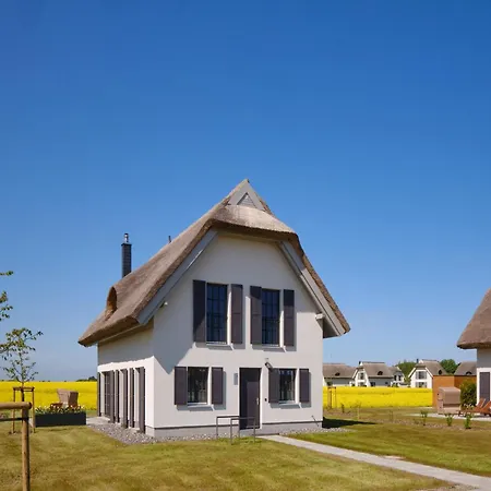 Reetland Am - Luxusplus Reetdachvilla Mit 4 Schlafzimmern, Sauna Und Kamin G13 Σπίτι διακοπών Dranske
